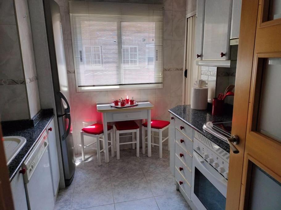 Apartamento Deluxe El Camino Alcalá de Henares Екстериор снимка