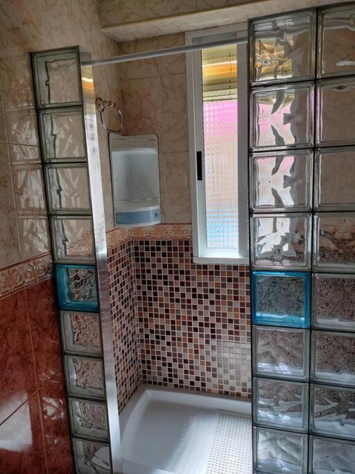 Apartamento Deluxe El Camino Alcalá de Henares Екстериор снимка
